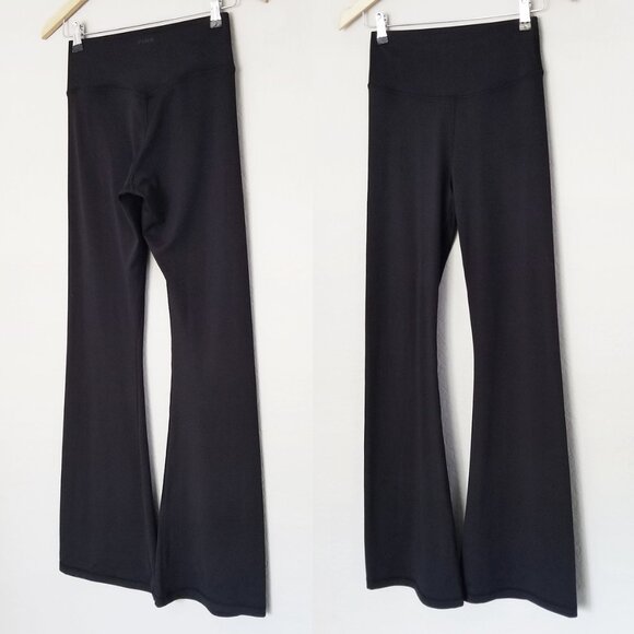 Victoria's Secret PINK Relay Flare Leggings Black Size M Buttery Soft High Waist - Picture 5 of 16